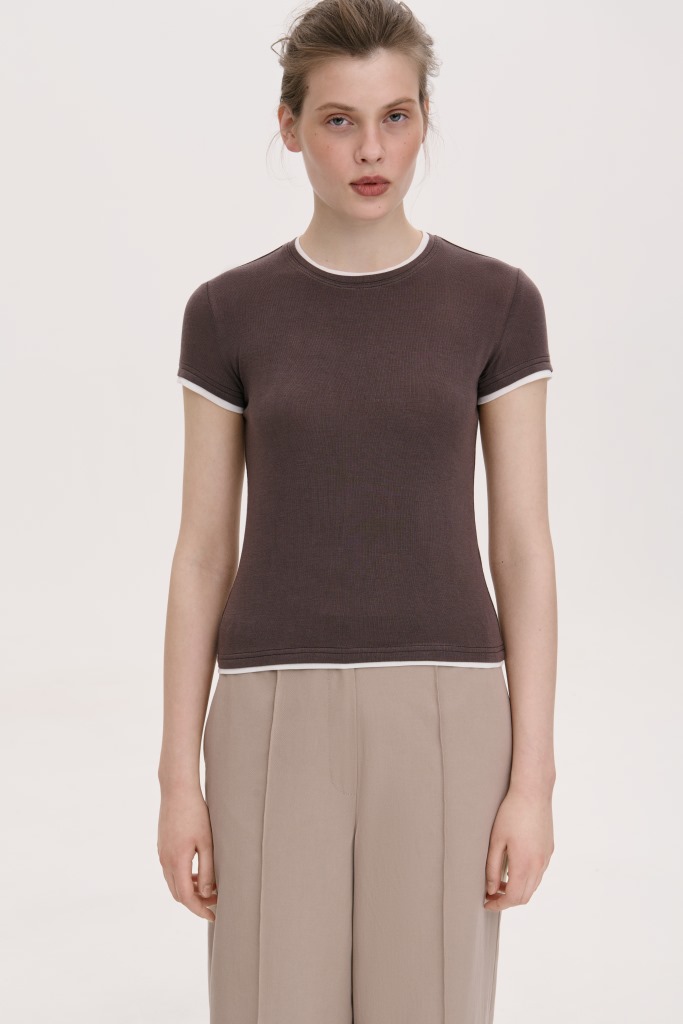 МІНІМАЛІСТИЧНА ФУТБОЛКА  1176 зображення 1